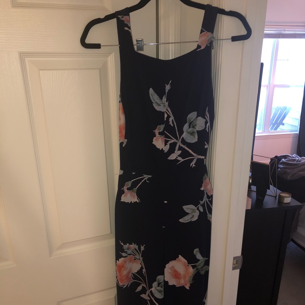 Aritzia jumpsuit Iike new condition